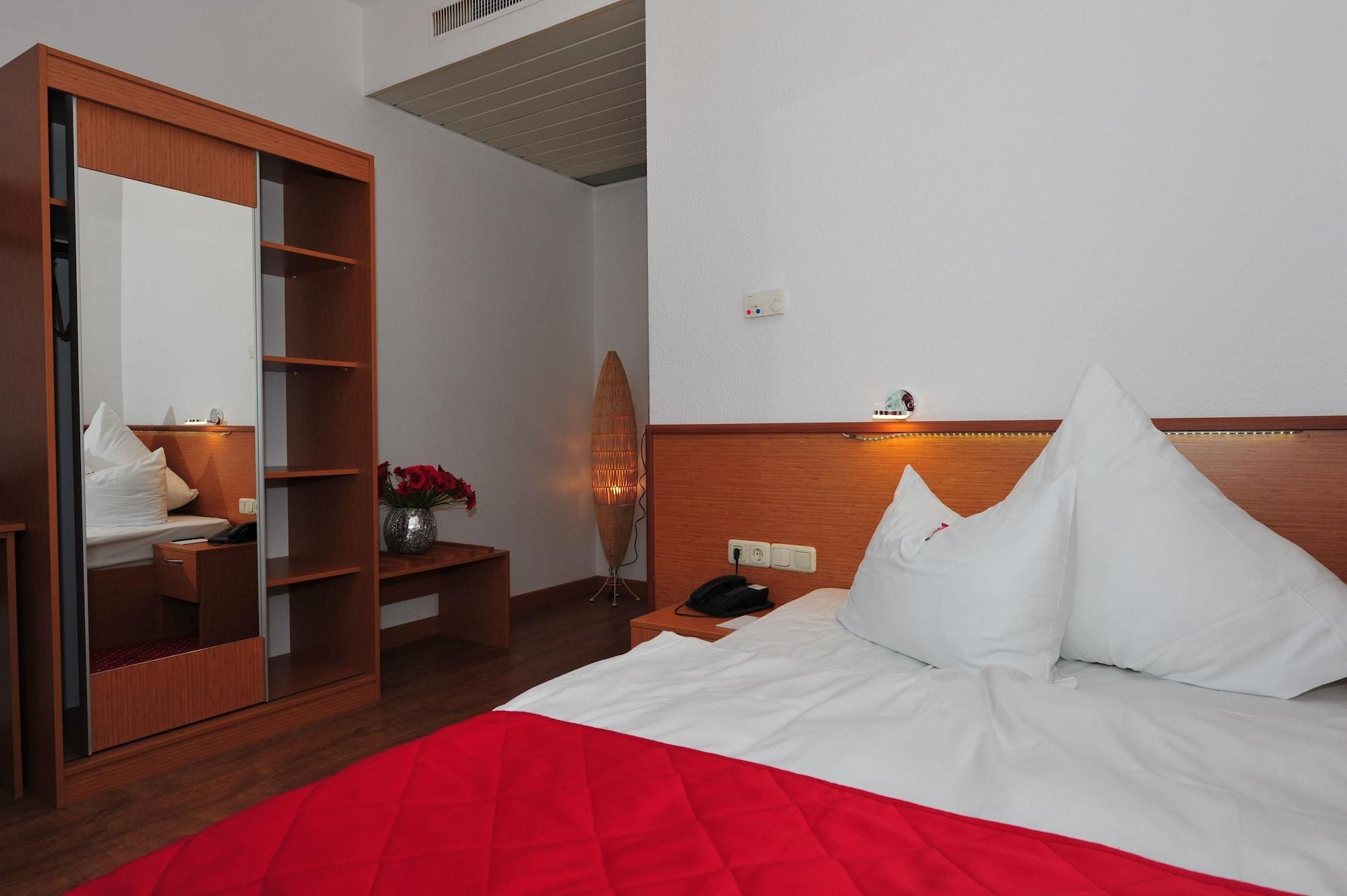 Arthotel Ambassador Wiesbaden - Free Parking Eksteriør bilde