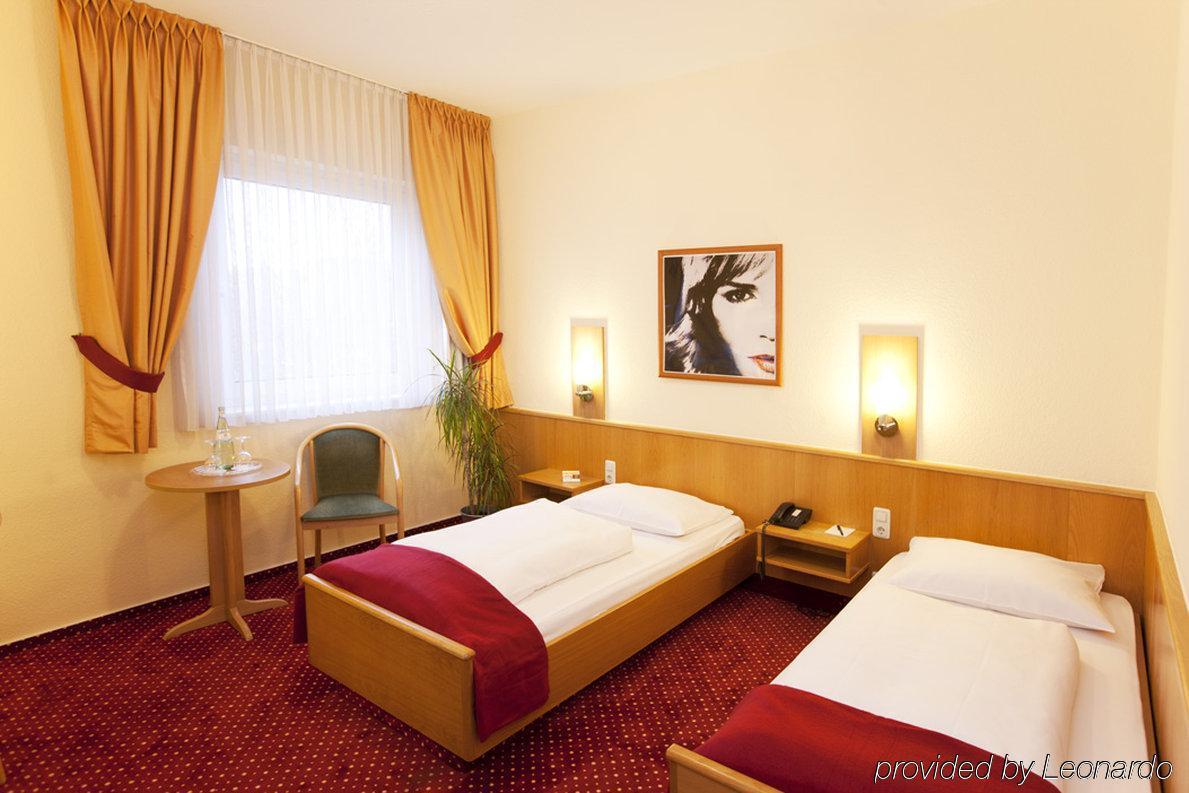 Arthotel Ambassador Wiesbaden - Free Parking Rom bilde