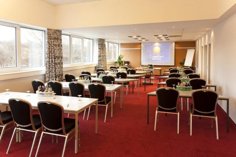 Arthotel Ambassador Wiesbaden - Free Parking Eksteriør bilde